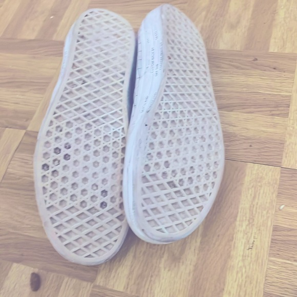 Used M 9 W 10.5 special edition BLK & white vans - Picture 2 of 4